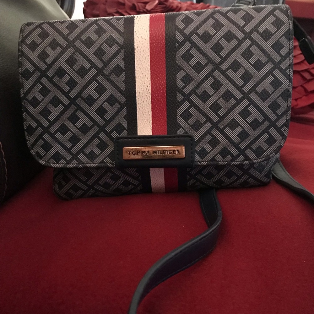 Tommy Hilfiger Cross body bag
